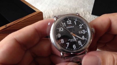 Shinola Runwell Stainless Steel Bracelet Watch Review