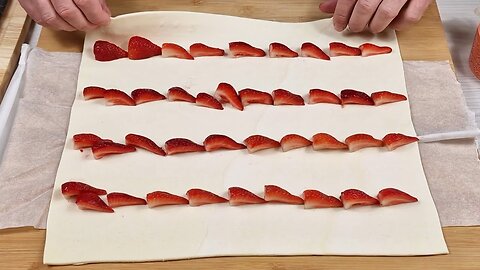 Don't miss this recipe, with strawberries 🍓 5 minutes you'll make a great dessert!