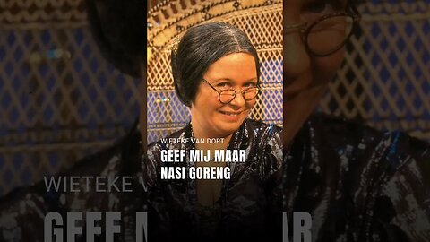 Wieteke Van Dort • Geef mij maar nasi goreng (lyric video + English translation) #Shorts