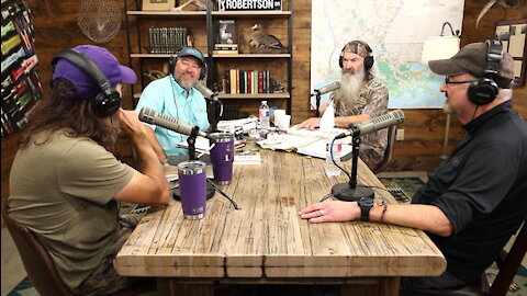 How Phil Robertson Changed a Former Left-Winger's Life | Ep 282