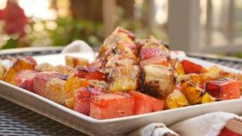 Grilled Fruit Kabobs with Balsamic Drizzle