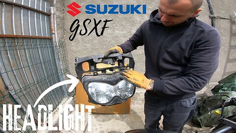 Suzuki GSXF 750 headlight removal , Ausbau des Scheinwerfers , dépose des phares , eliminación faros