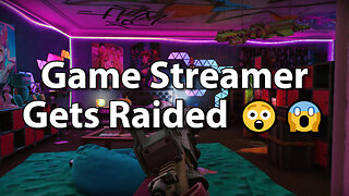 Game Streamer Gets Raided 😲😱