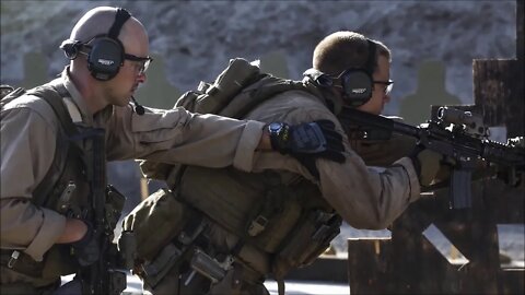 Recon Marines Learn Close Quarters Tactics