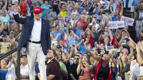 Donald Trump - The American Dreamer Rally Entrance Song