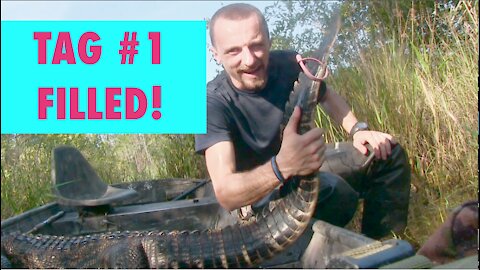 SOLO GATOR HUNT IN THE FLORIDA SWAMP! **TAG #1, FILLED**