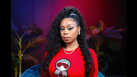 Shay Johnson Discusses Fibroids, Love & Hip Hop, & More | In This Room