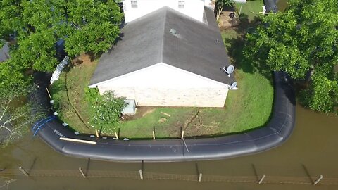 Man Saves His Home From Hurricane Flood Doing This