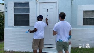 With only days until census is due, 'census day of action' held in West Palm Beach