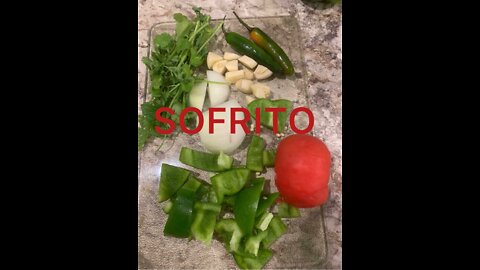 HOW TO MAKE SOFRITO.