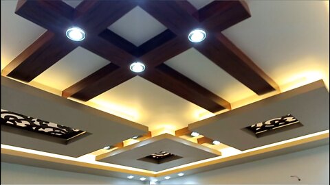 High level ceiling decor