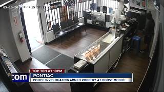 Video shows armed robbery at Pontiac cell phone store