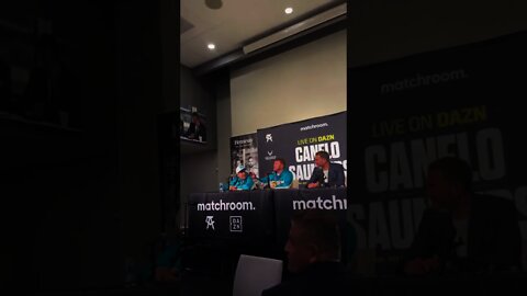 Canelo Alvarez clashes with Demetrius Andrade at press conference after beating Billy Joe Saunders