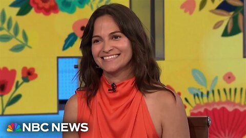 Author Melissa Mogollon discusses debut novel 'Oye'