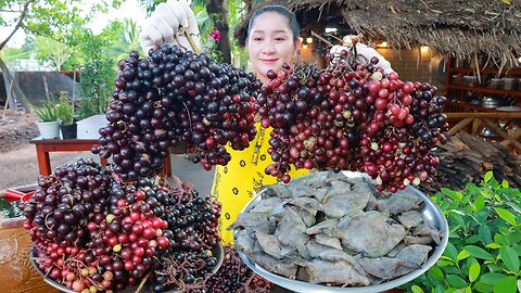 "The Itchy Wild Grapes Drinking" - How to peel "Cow's Fish" for spicy recipe - Cooking with sros