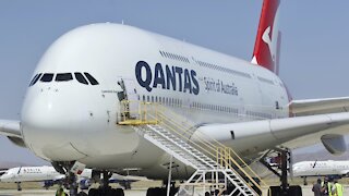 Qantas Airways To Require International Travelers Be Vaccinated