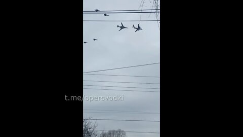 Tu-160 heavy bomber in-flight refueling in the Vyazma, Smolensk region