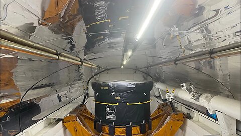 I go inside the space shuttle and payload Bay to check out the cameras revisiting STS-80 "incident"