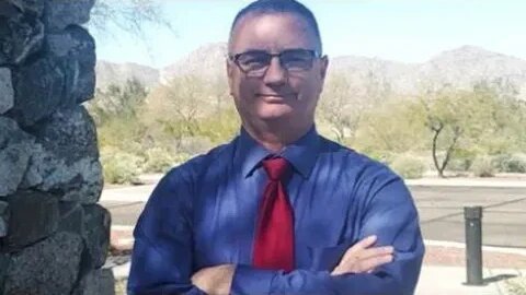 Arizona Republican candidate suspends campaign after masturbating near preschool. #arizona
