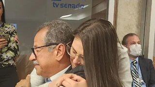 ACONTECE: O PEDIDO DE SOCORRO DE BÁRBARA NO SENADO