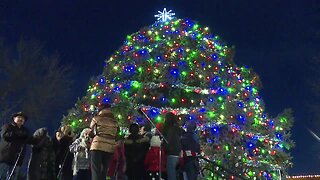 City of Nampa lights up Christmas tree