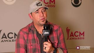 Jason Aldean gives his wife credit | Rare Country