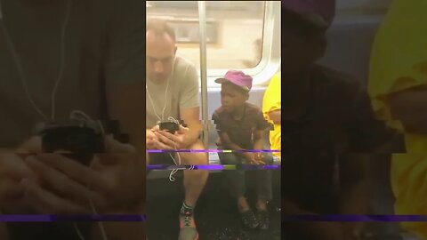 Heartwarming Moment Captured On Busy NYC Subway animal world