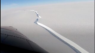 Un énorme iceberg s'est détaché en Antarctique