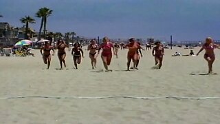 Bikini 100 Yard Dash!