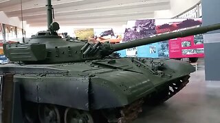 Tank Museum: T-72 [Cold War] Featuring Campbell The Toast