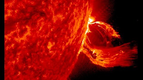 A geomagnetic storm could cause electrical disruptions, blackouts & infrastructure damage