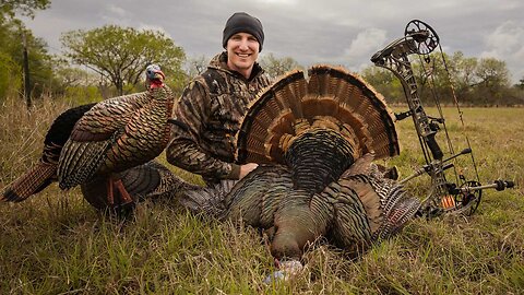 Opening Day Turkeys Charge Decoy!