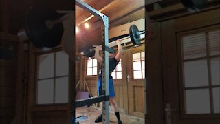 52.5 KG x10 Overhead Press