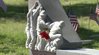 Memorial Day service at Woodlawn Cemetery honors servicemembers' sacrifice