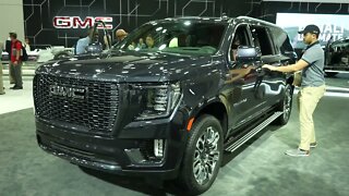 2023 GMC Yukon Denali Ultimate Edition