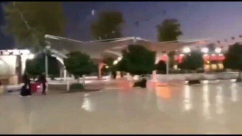 Mesquita no Irã é alvo de ataque terrorista, deixando ao menos 4 mortos