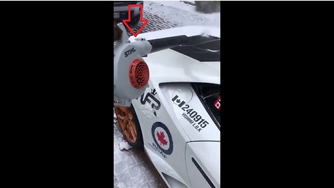 The fastest way to clear snow off your Lamborghini