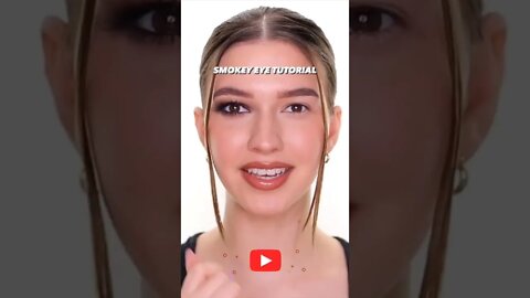 Beginners Smokey Eye Makeup Tutorial |smokey eye makeup easy steps #shorts #smokeyeye #eyemakeup