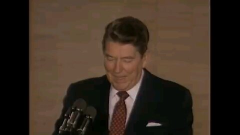 Humor by President Reagan (A must watch)