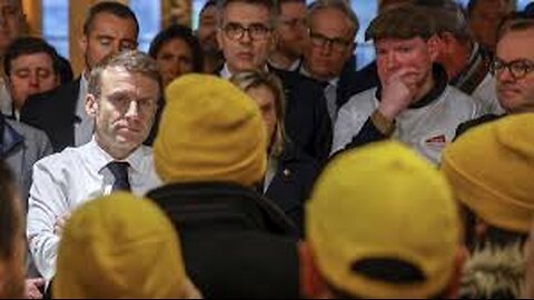 Angry french farmers greet President Emmanuel Macron at Paris agriculture fair