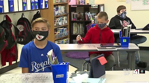 Kansas COVID-19 coordinator pushes schools to implement mask mandates