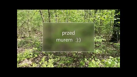 przed murem :):)