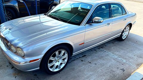 BUYING A MINT GARAGE KEPT SORTED JAGUAR XJ8 VANDEN PLAS FOR 2K (Cheapest In USA)