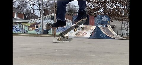 Working on frontside 180 heelflips