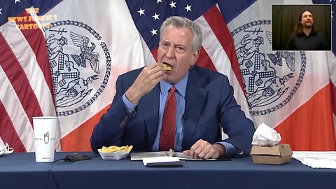 DeBlasio moans while eating burger to bribe New Yorkers to get vaccine.