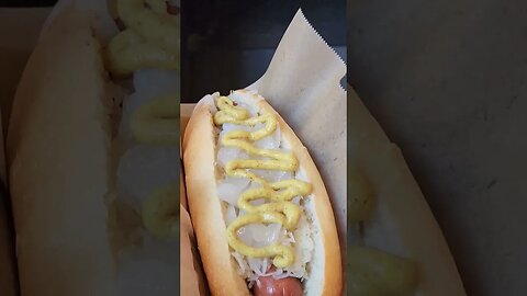 Best Grilled NYC Hot Dogs! #shorts #hotdog #food #fastfood #foodie #hotdoglovers