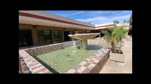 WATER 💧🚰🚿 FOUNTAIN ⛲ PALM SPRINGS 🌴CALIFORNIA USA 🇺🇸