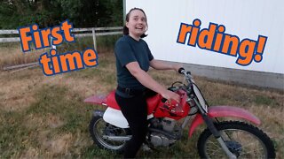 Katrina rides a motorcycle for the first time!