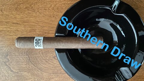 Southern Draw 300 Manos cigar with technical difficulties and battling extreme cold.