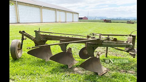 JOHN DEERE 3-BOTTOM PLOW 10X AUCTION (AuctionTime/TractorHouse)